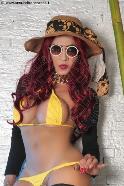 Foto Amora  Sexy Transescort Aosta