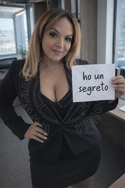 Foto Dottoressa Mony  Sexy Transescort Asti