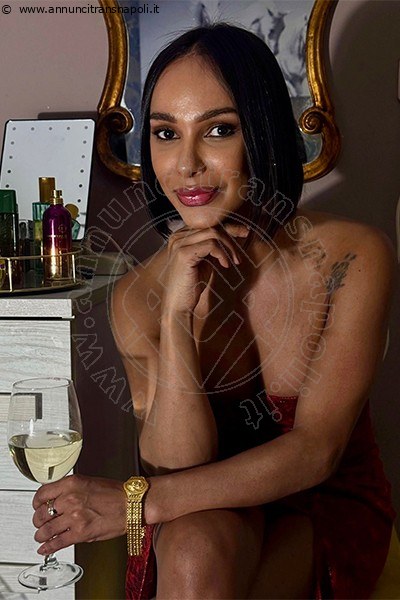 Foto Ella Ricci  Sexy Transescort Bologna